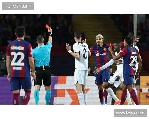 世体：应审计师要求，巴萨公布财政数据的日期被推迟到下周一